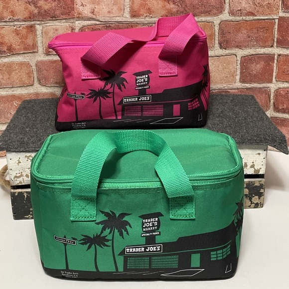Trader Joe'S Handbags - Trader joe's Mini Insulated Bags SET Fuchsia Pink & Green